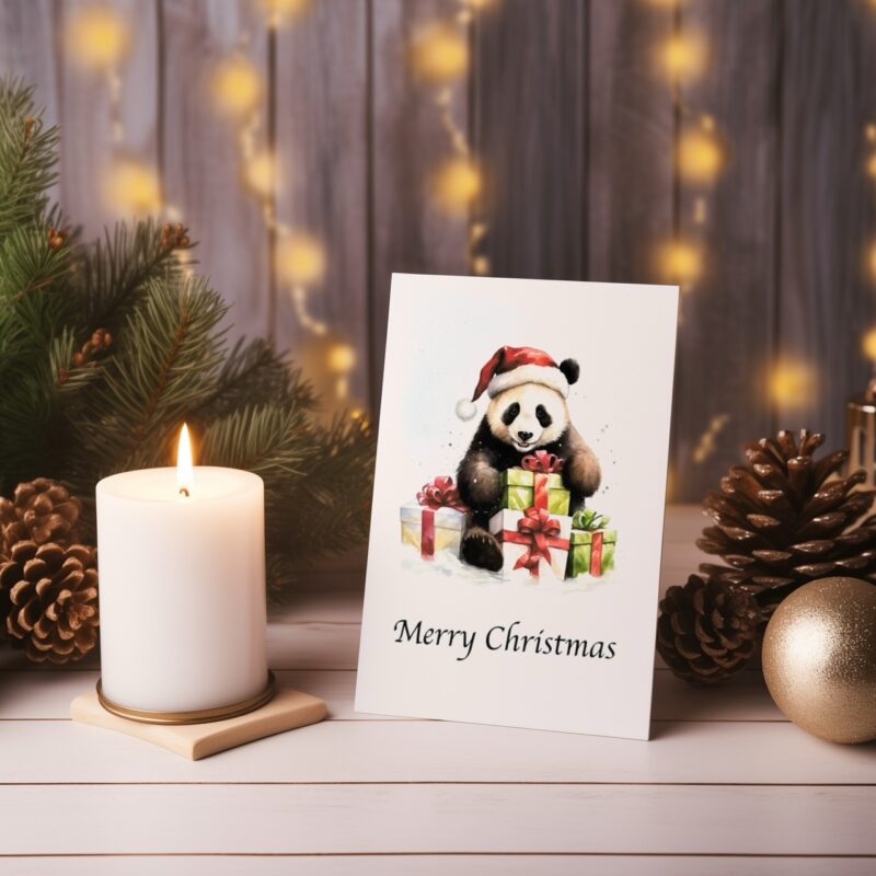 Festliche Panda Karte für Weihnachten, liebevoll gestaltet, perfekte Weihnachtsgrüße.